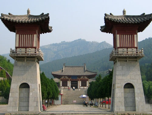 四门塔